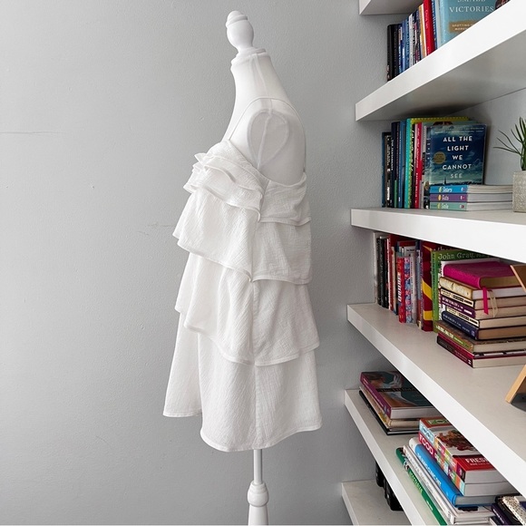 Diane von Furstenberg Avery White Tiered Dress Sz 4 - Picture 8 of 13